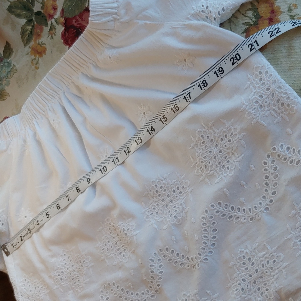 Saks Fifth Avenue White Cotton Eyelet 3/4 Sleeve Off Shoulders Top Women's Med - Picture 10 of 15